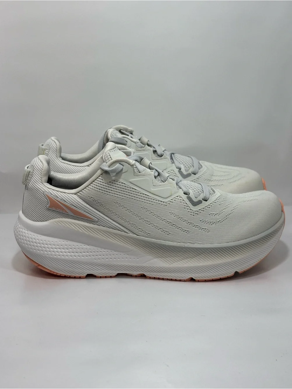 Altra FWD VIA Road Running Sneakers Women's Size 7 Light Gray/Orange ALOA85PW224